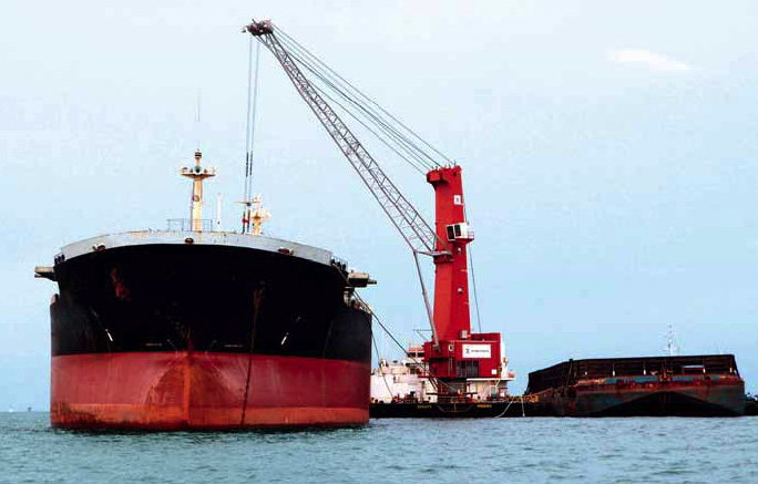 Gottwald wins further order for barge-mounted mobile harbour crane technology